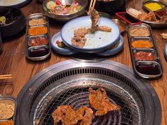 -明洞阿姨·韩式酱蟹烤肉·创意料理(三元桥店)