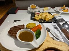-斗牛士牛排餐厅(嘉里汇店)