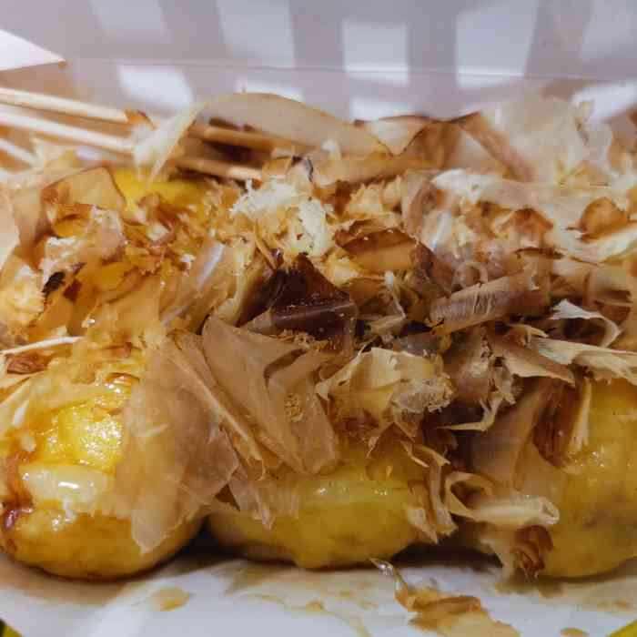 船木章鱼小丸子(紫荆广场店)-"晚饭后路过的,忽然馋了就买一盒尝尝,这