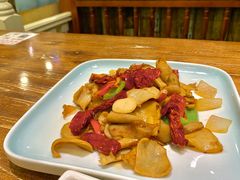 -清真·玛丽亚新疆菜主题餐厅(浙江中路店)