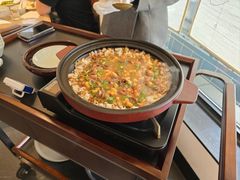 -连鹭海鲜·海肠捞饭·海胆饭(星海店)