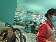 -季季红火锅(柳州城中万达二店)