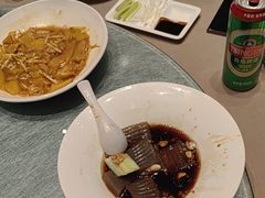-凤凰园烤鸭店·唐山菜·传承花椒肉(老唐丰路店)