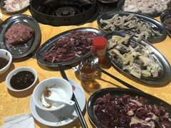 -五洞培记山庄·鲜牛肉火锅