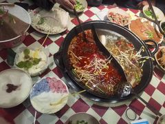 -赵美丽重庆火锅(西安直营总店)