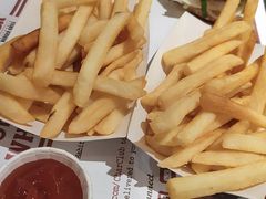 -The Habit Burger Grill 哈比特汉堡(复兴soho店)