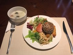 -上海中航虹桥机场泊悦酒店