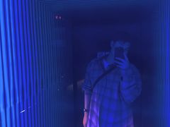 -桔子酒店(上海西藏北路地铁站店)