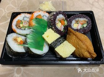 妈妈从台中第二市场买的寿司美食料理