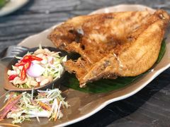 泰式炸鱼配生芒酱汁-Thai Alley泰爱里(二沙岛店)