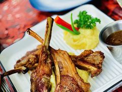 -LENBACH ROOF兰巴赫旗舰店(摩方店)