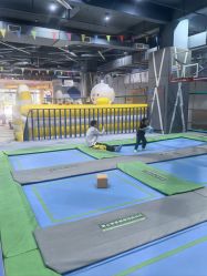 -反弹蹦床公园·亲子乐园·团建·派对(尚品奥莱店)