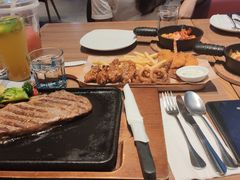 -必胜客(东岳店)