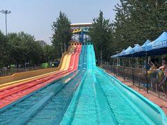 -欢乐水魔方水世界