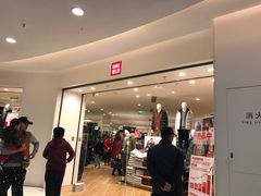 -优衣库(上海虹口龙之梦店)
