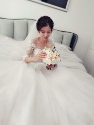 -乔伊婚纱