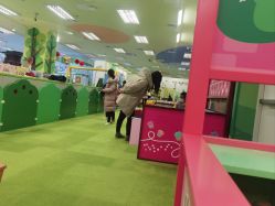 -莫莉幻想儿童乐园(苏州新区永旺店)