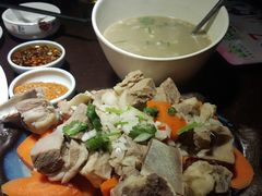 -凯撒尔新疆特色主题餐厅(青山店)