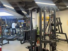 -超鹿运动(达信大厦店)