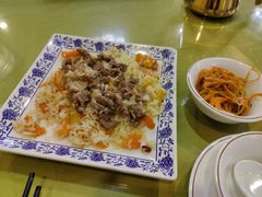 手抓饭-新疆红柳花餐厅(新洲店)