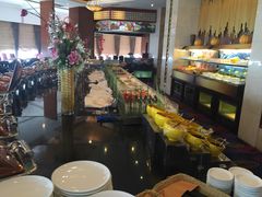 -东方豪景花园酒店·怡景旋转餐厅