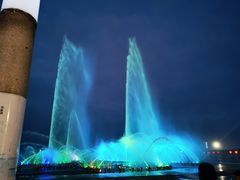 -东港音乐喷泉广场