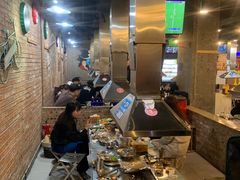 -马路牙子烧烤音乐酒馆(望京店)