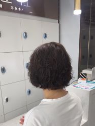 -镁连社·美联社