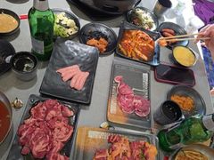 -啊美丽炭火烤肉(滑翔一店)