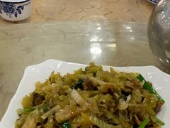-双月饭店·20年老字号(新村店)