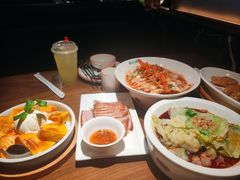 -新白鹿餐厅(滨江银泰店)