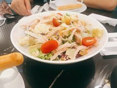 烟熏鸡肉沙拉-1981牛排西餐厅(海信店)