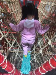-玩元素·家庭游乐成长中心(香格里拉店)