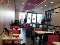 大堂-小杨生煎(火车站北广场店)