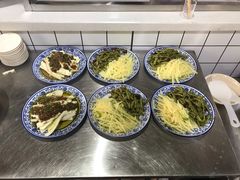 -杨三孃跷脚牛肉(清凤时代店)
