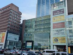-吾悦广场(南京鼓楼店)