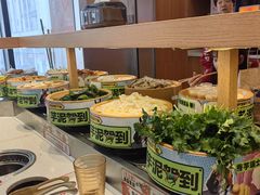 -龍歌自助小火锅(市南金茂湾店)