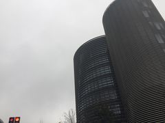 -龙湖虹桥天街-停车场