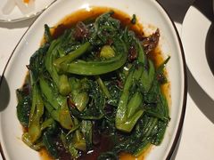 -八府香鸭·啫啫煲(华山路店)