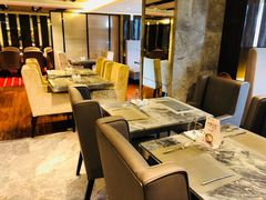 -永恒朗悦酒店(广西大学地铁站大学东路万达广场店)