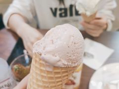 法式莓果冰淇淋-Fridi Patisserie Cafe