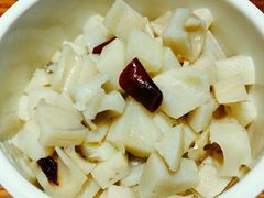 -渝是乎酸菜鱼(龙旗购物中心店)