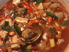 鱼籽鱼泡火锅-天下客饭店(中山路店)