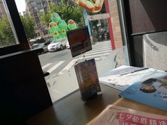 -必胜客(漕宝路店)