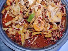 -徐记小怪兽肉蟹煲(中央大街店)