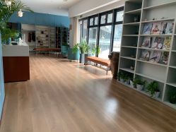 -LU YOGA（露瑜伽）专业瑜伽馆