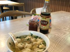 -周震馄饨(雅达阳羡溪山店)