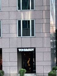 -TONI&GUY