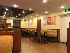 大堂-萨莉亚意式餐厅(护国新天地店)