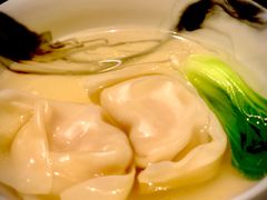 刀鱼馄饨-杭州西子湖四季酒店·金沙厅